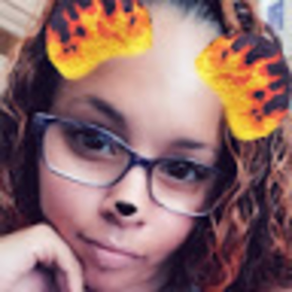 Meet your Posher, Iliana